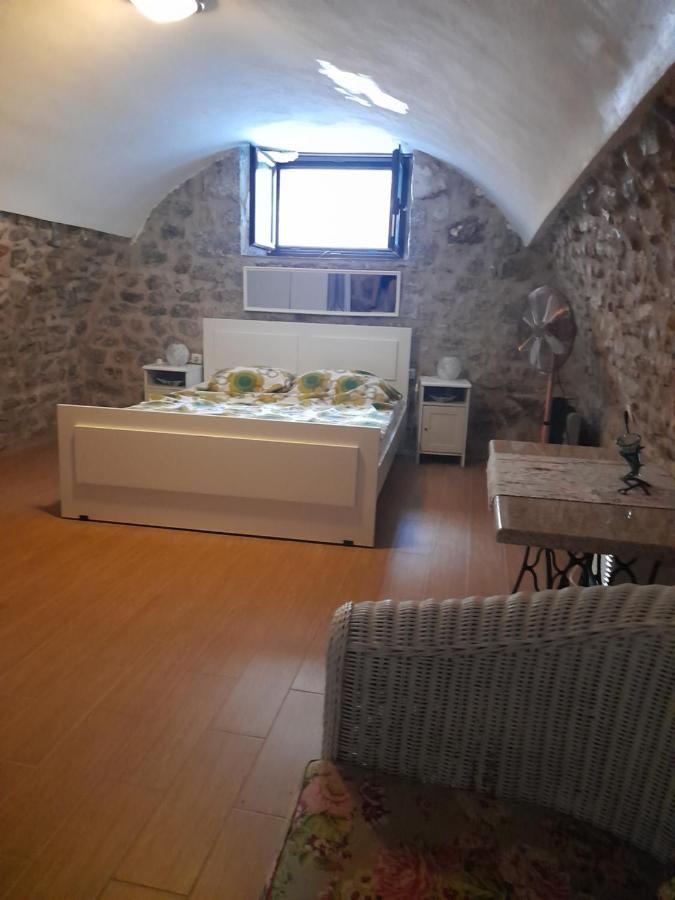Вилла Stonehouse In Mani Penisula Кита Экстерьер фото